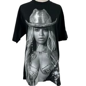 Beyonce Renaissance Tour 2023 Graphic Tee Official Concert Merch Size M